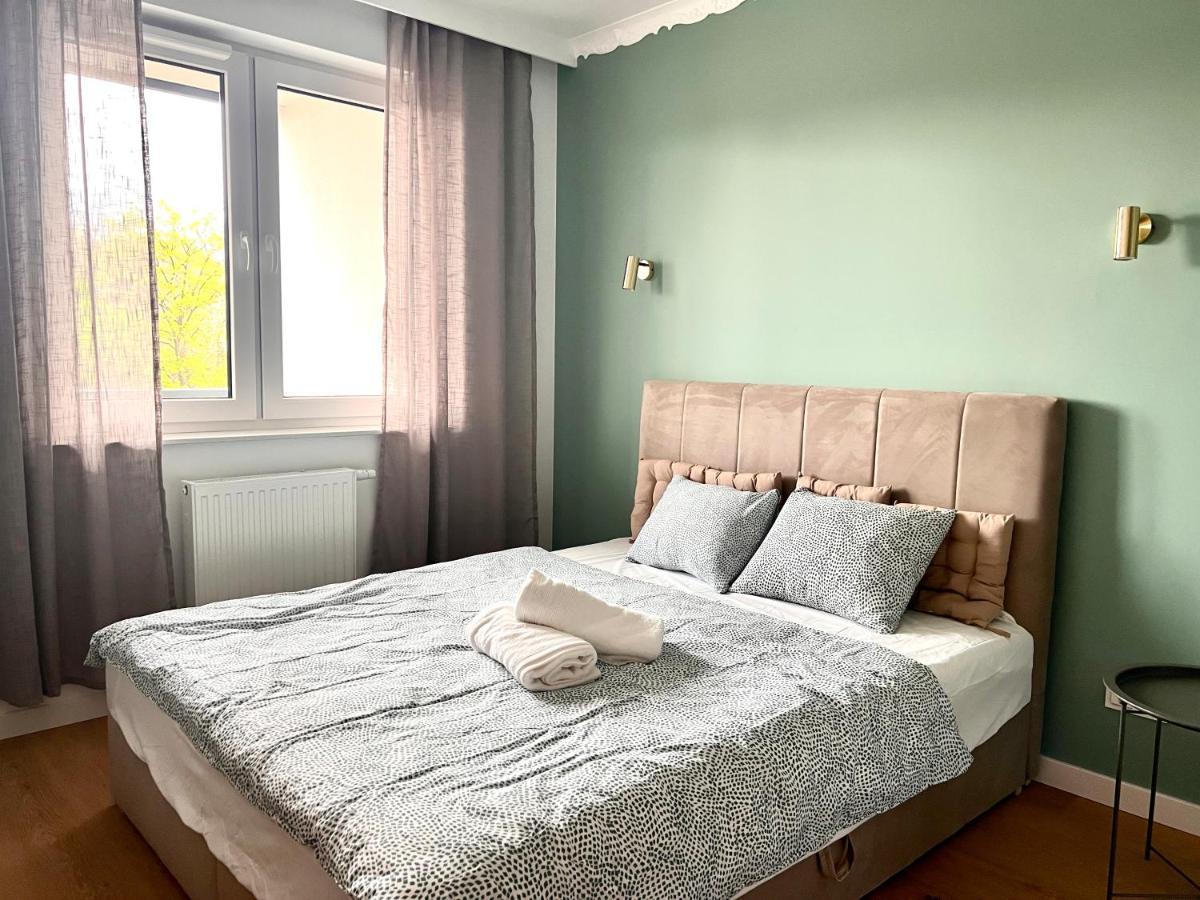Gold Sleep Nowy Z Jacuzzi Na Wylacznosc * Breslavia